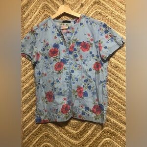 Karen Scott Women's Blue Short Sleeve Blouse,Button Up,Red Flowers,Size PM